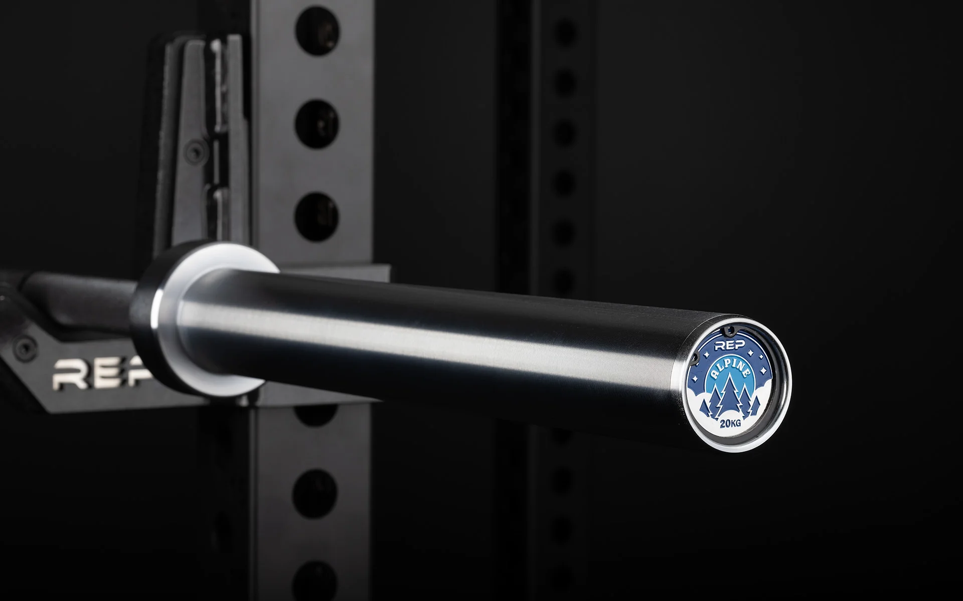Alpine™ Weightlifting Bar - 20kg - Image 5