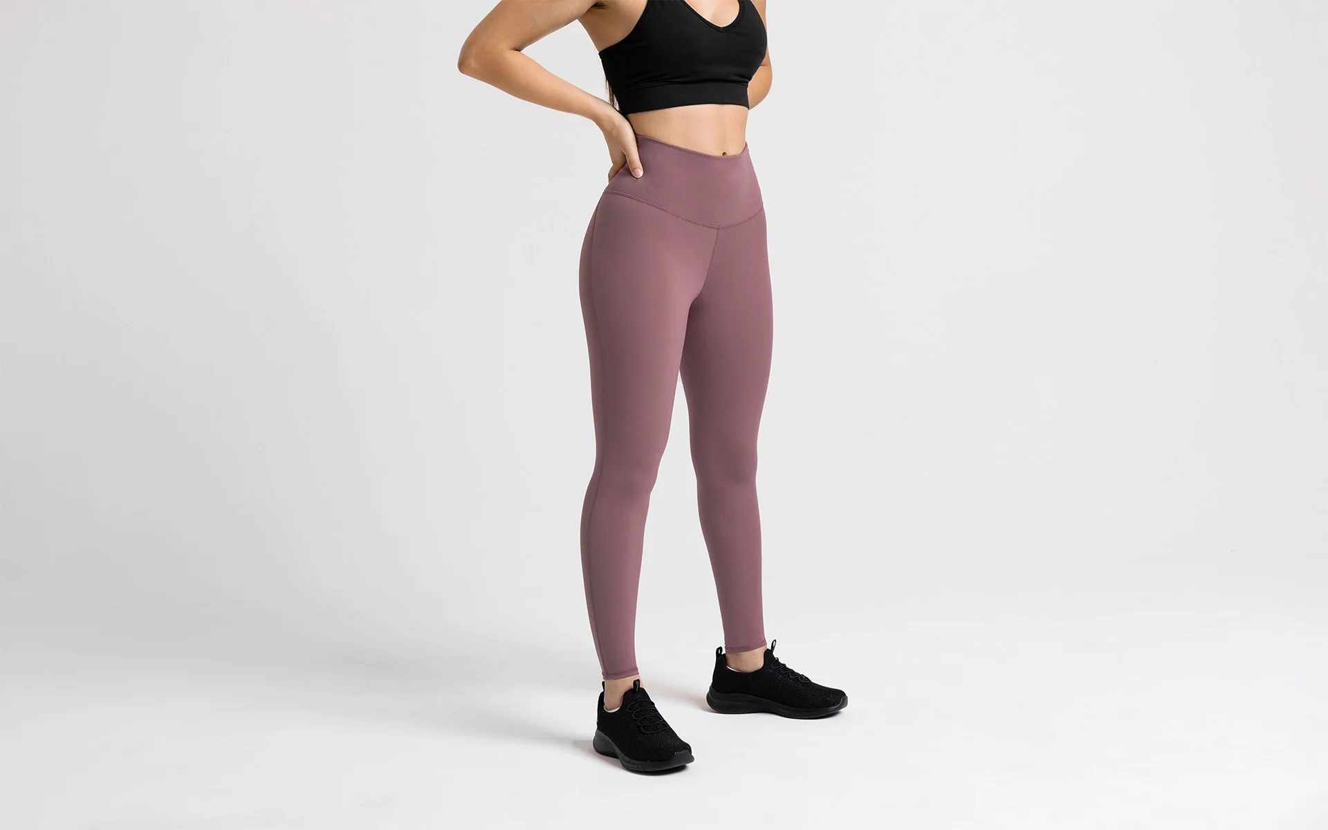 Clearance: Women's Eos Legging - Image 4