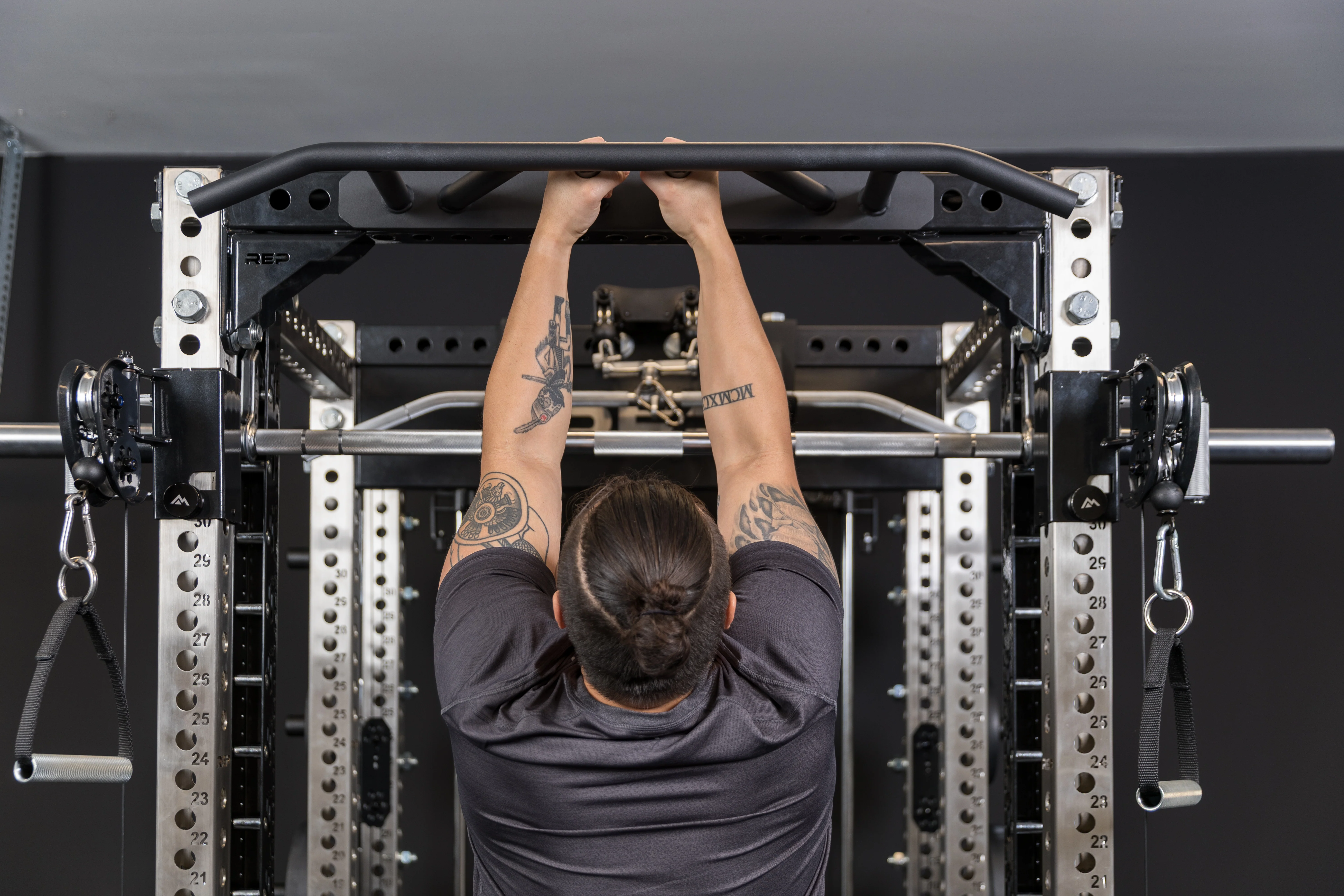 Crossmember Multi-Grip Pull-Up Bar - Image 10