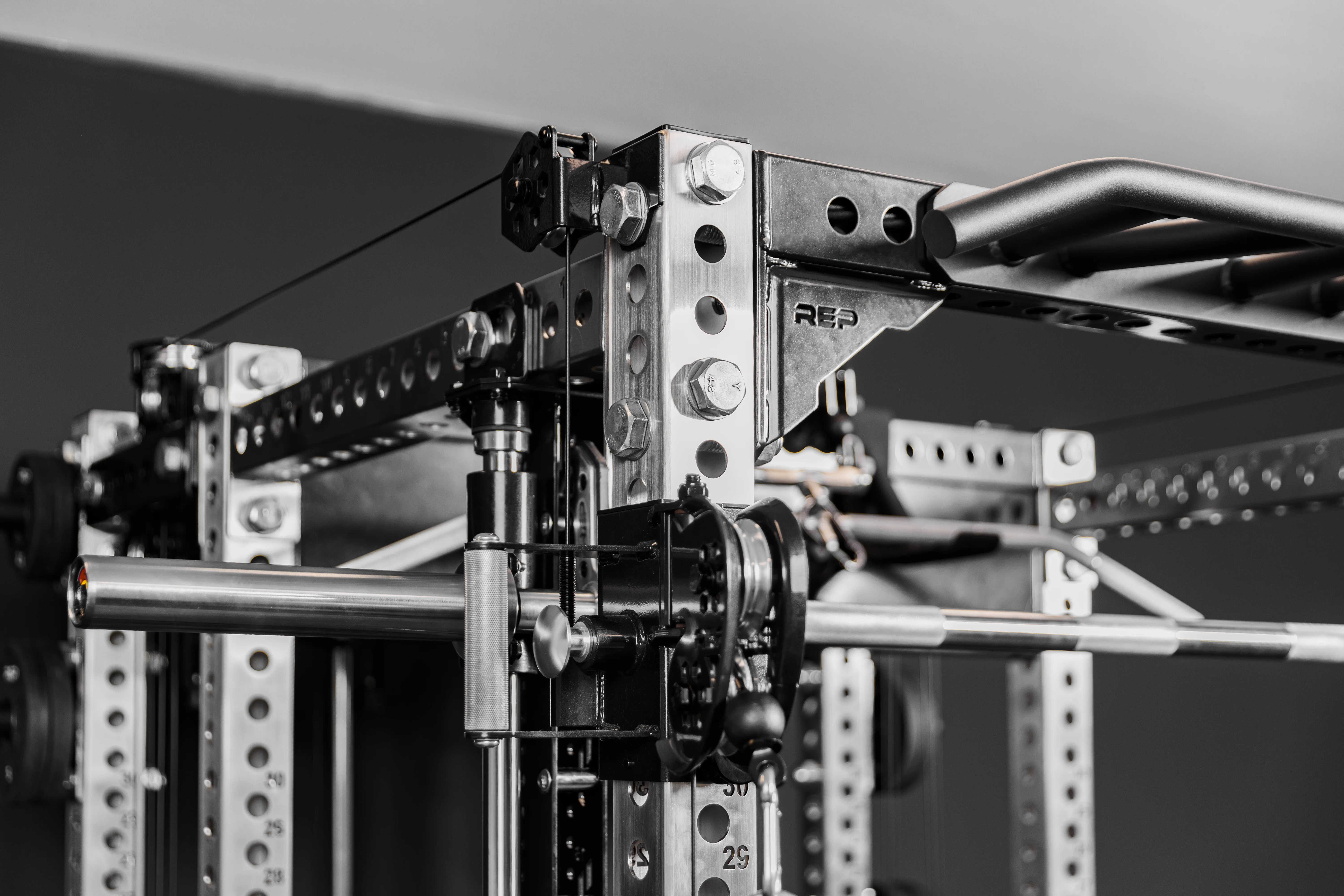 Crossmember Multi-Grip Pull-Up Bar - Image 8