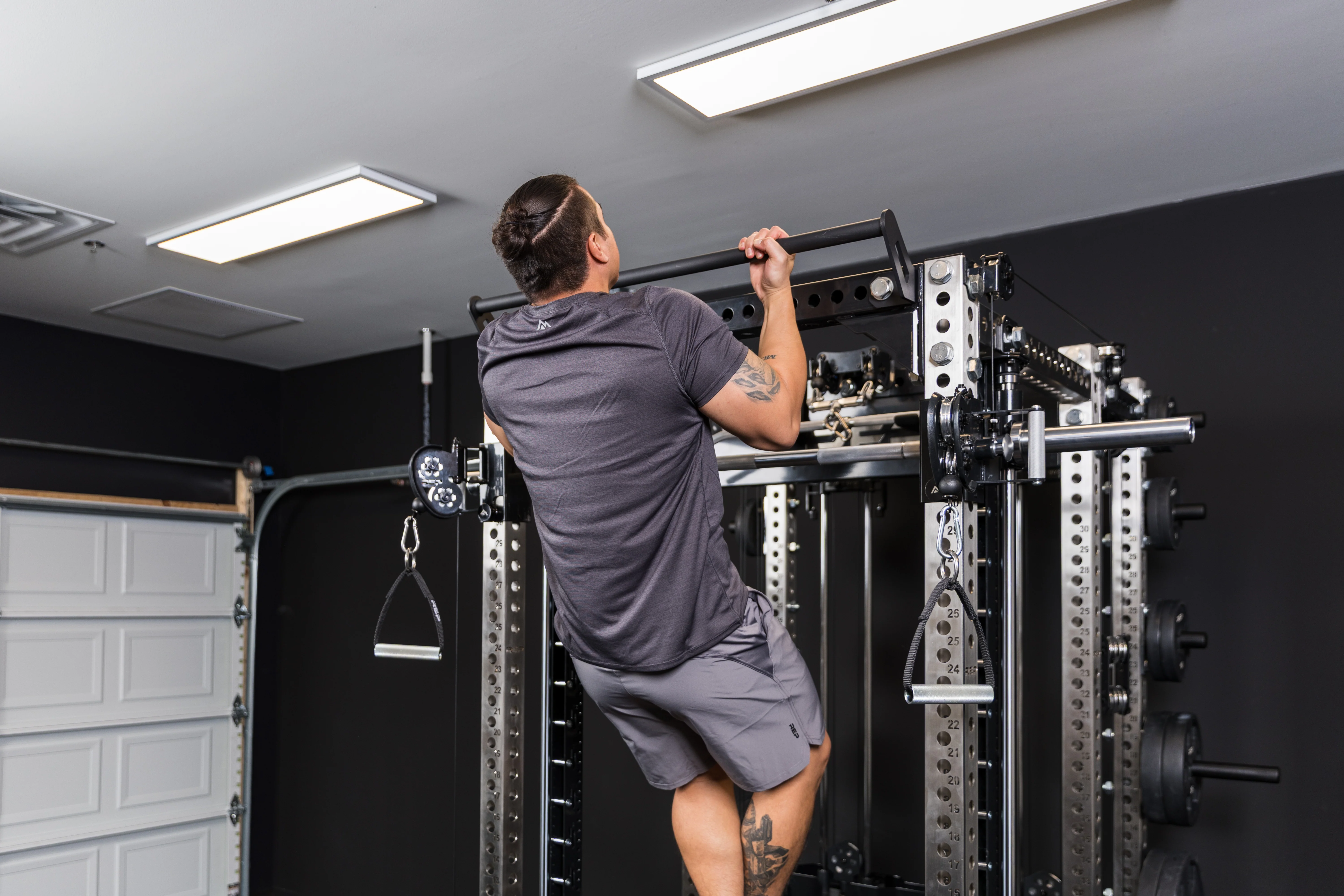 Crossmember Pull-Up Bar - Image 9