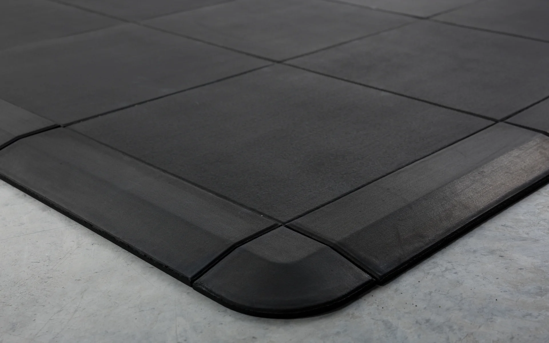 Interlocking Floor Tile Sets - Image 4