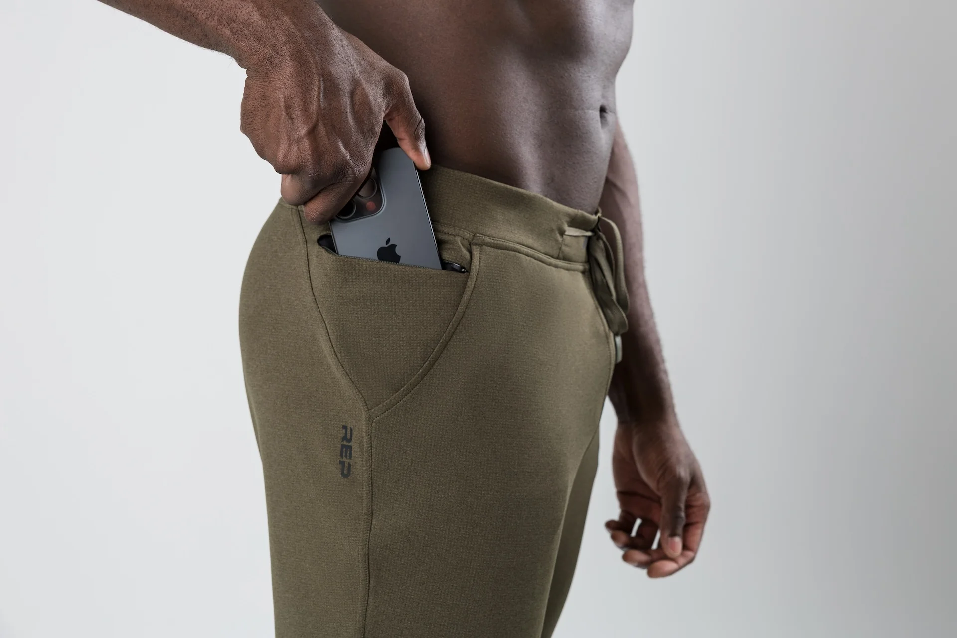 Men's Attis Joggers - Image 21