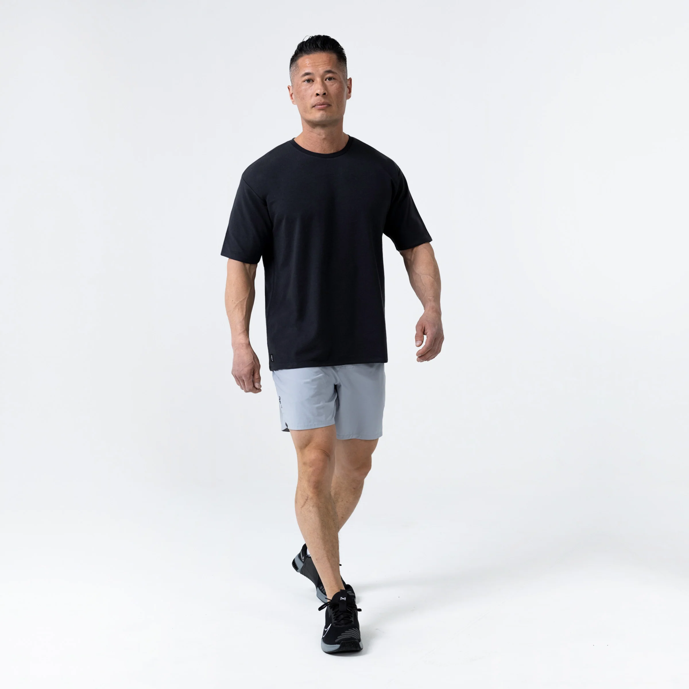 Men's Magnis Heavyweight T-Shirt - Image 5