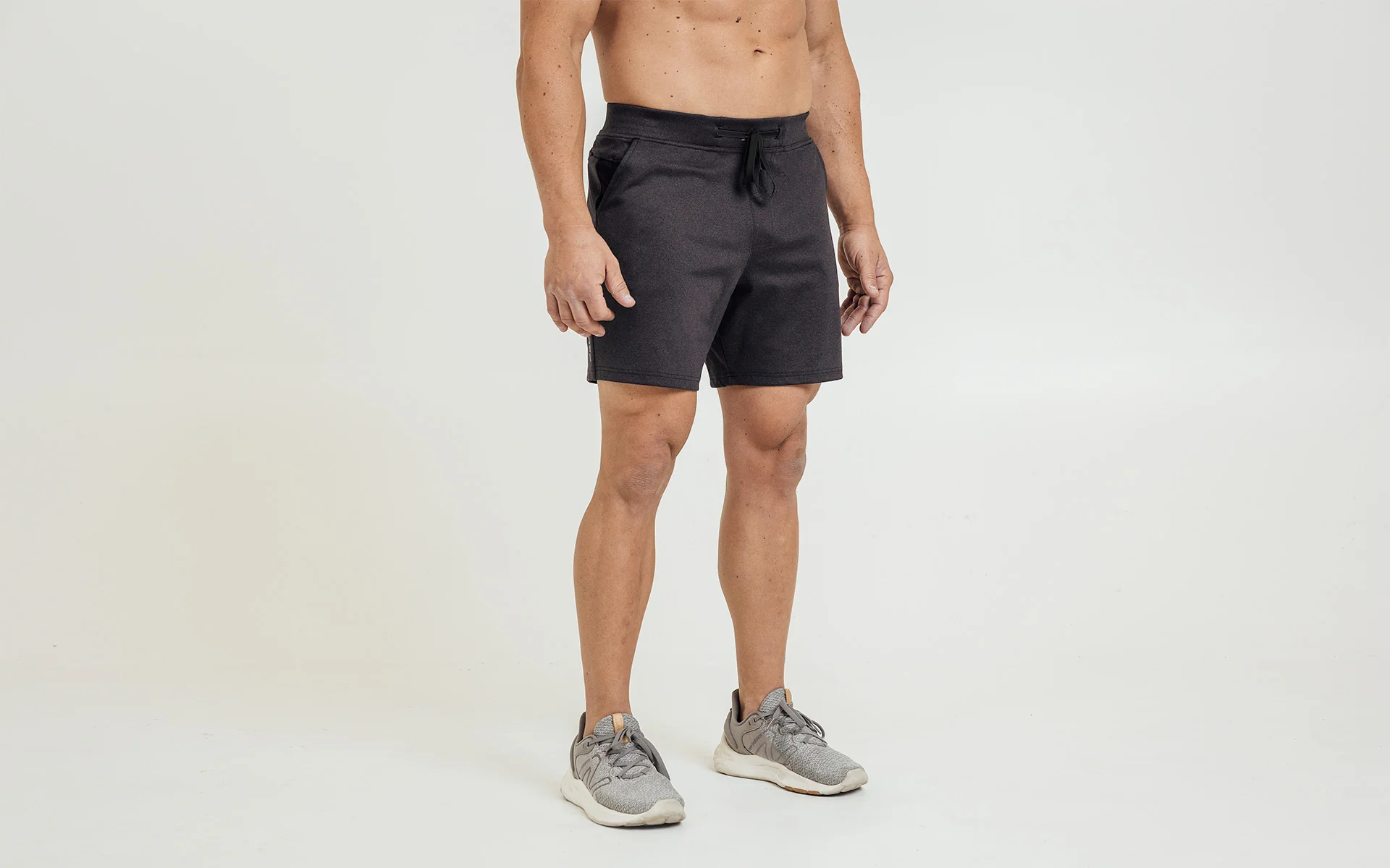 Men’s Versa Shorts - Image 4