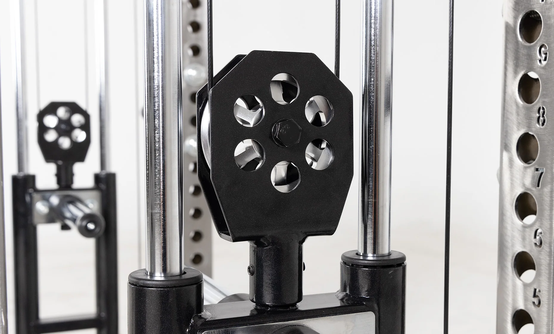 Athena® - Plate-Loaded Side-Mount Functional Trainer - Image 7