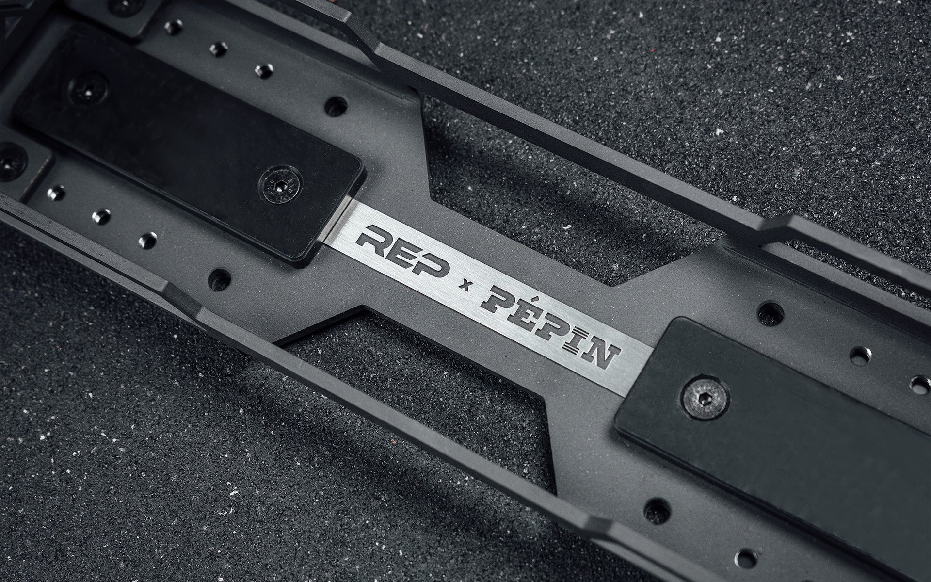 REP® x PÉPIN™ FAST Series™ Adjustable Dumbbell - Image 10