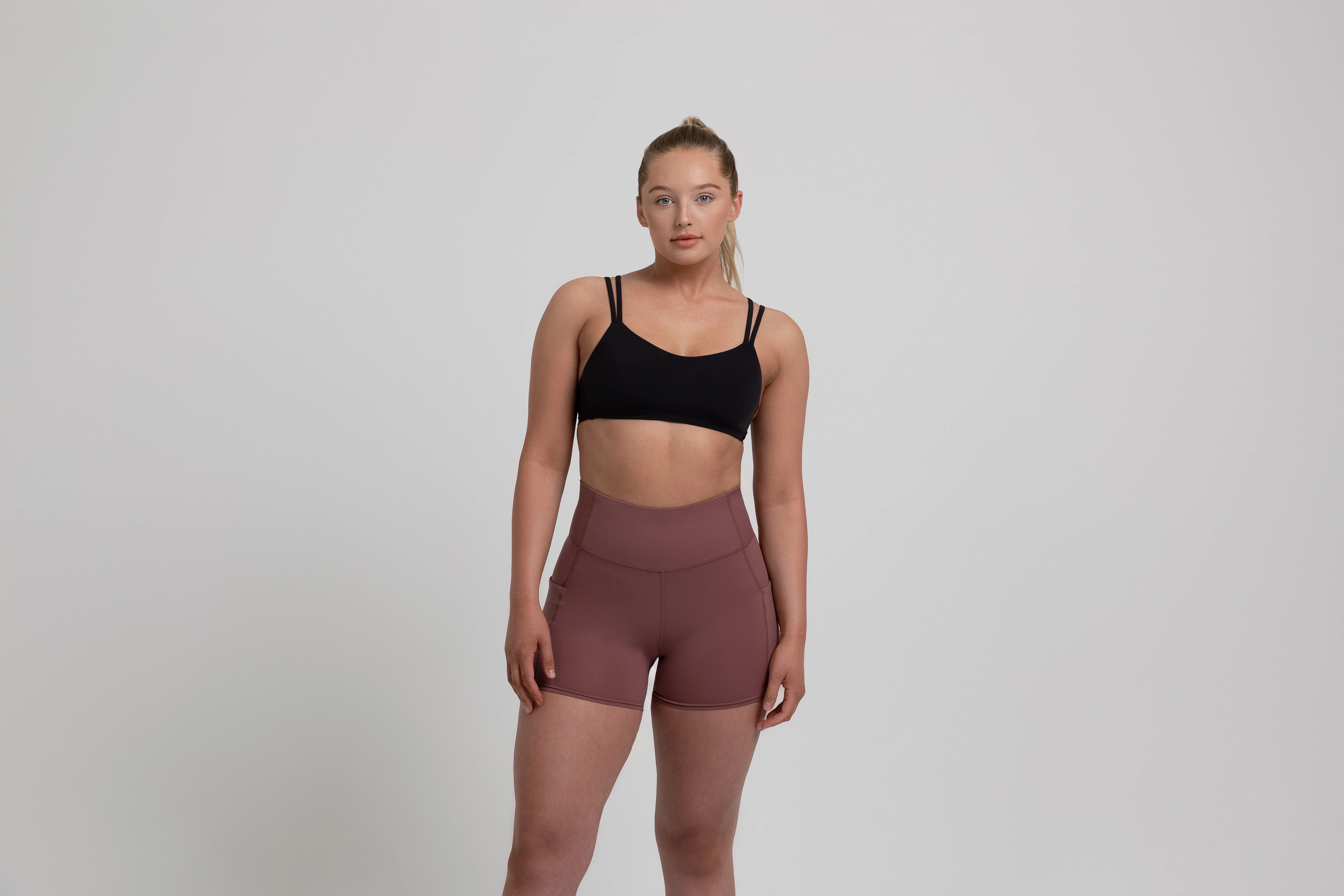 Clearance: Women’s Forma Shorts - Image 3
