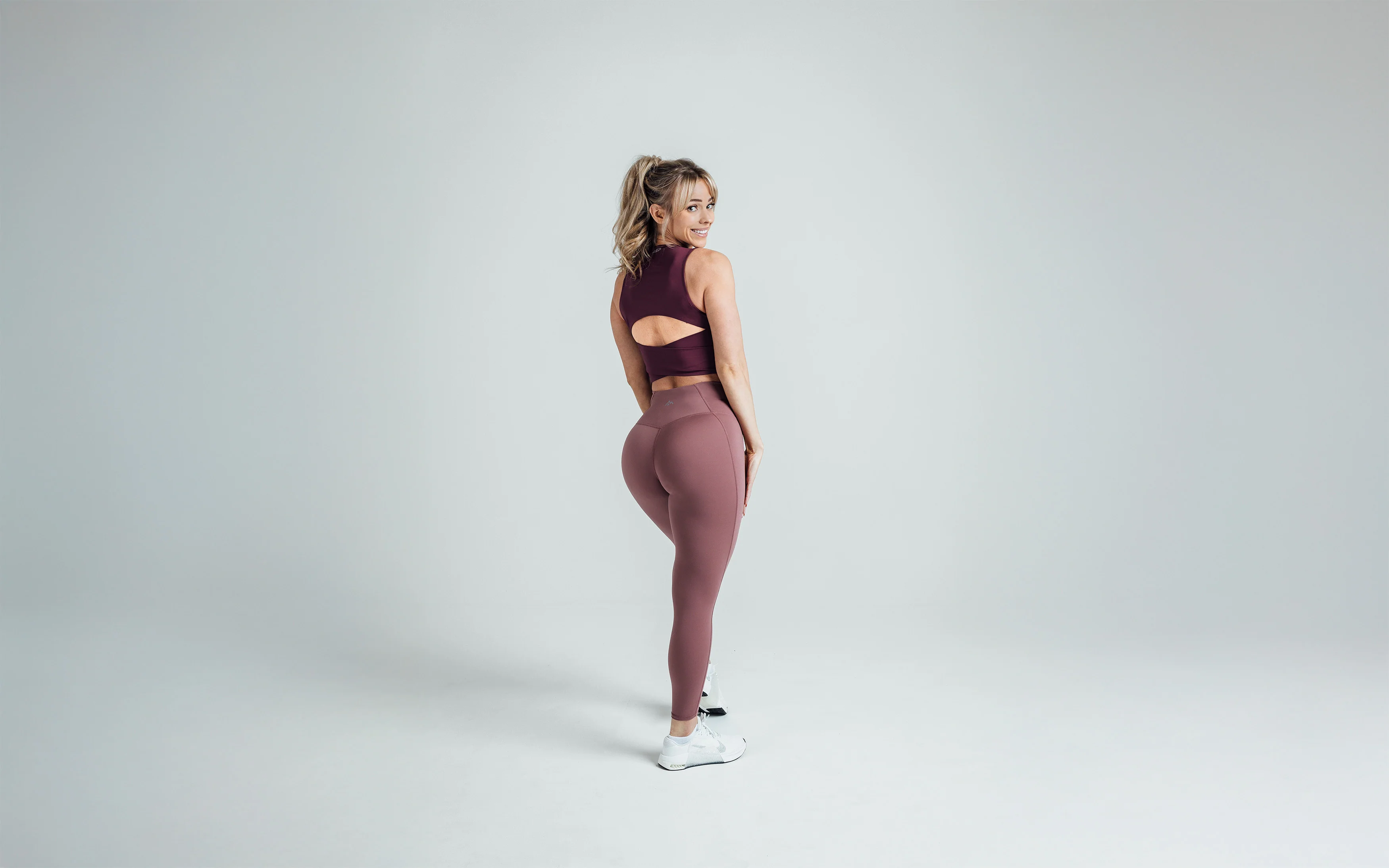 Women's Rhea Cropped Tank Top - Image 11