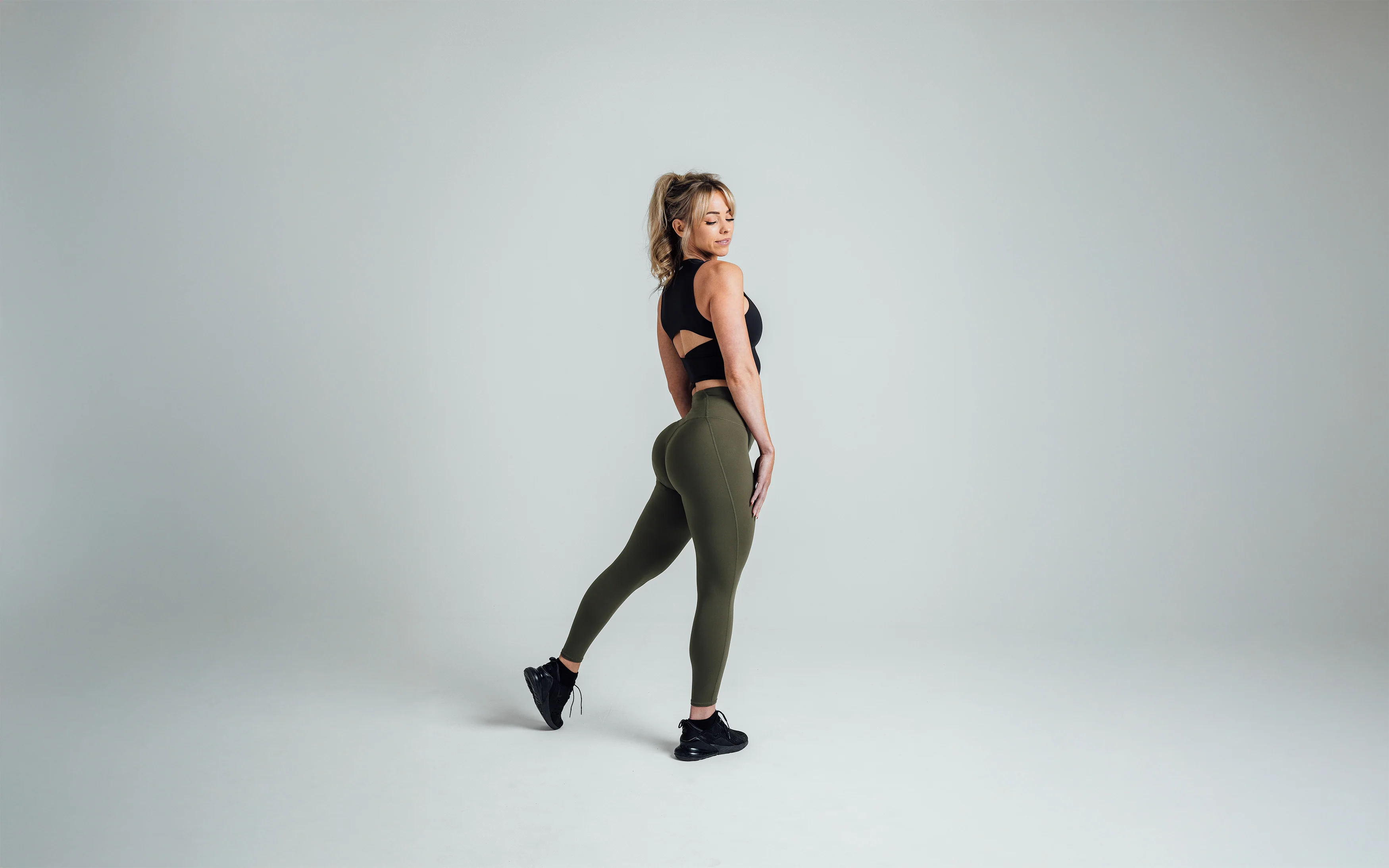 Women's Rhea Cropped Tank Top - Image 7